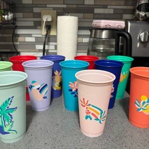Colorful Tropical Design Cups Set